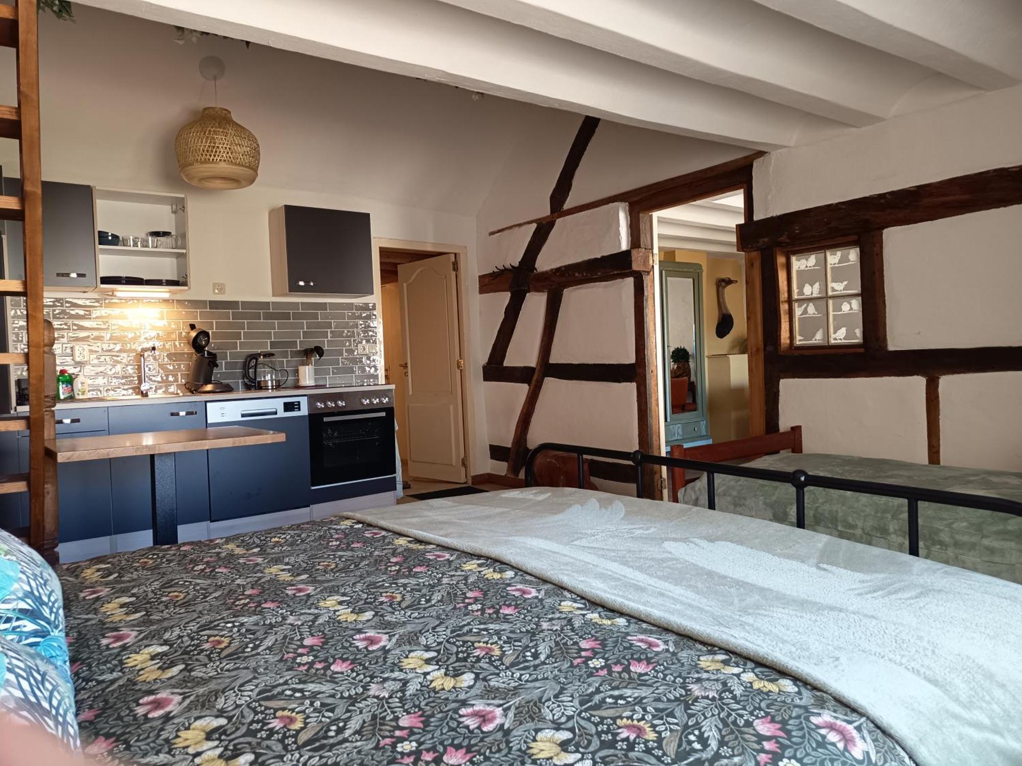 Bnb Het Geluk Van Limburg Malines Esterno foto